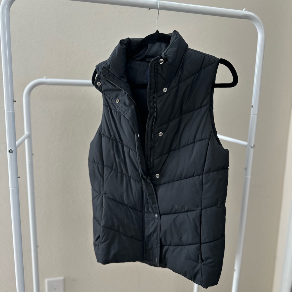 GAP Quilted Vest Puffer